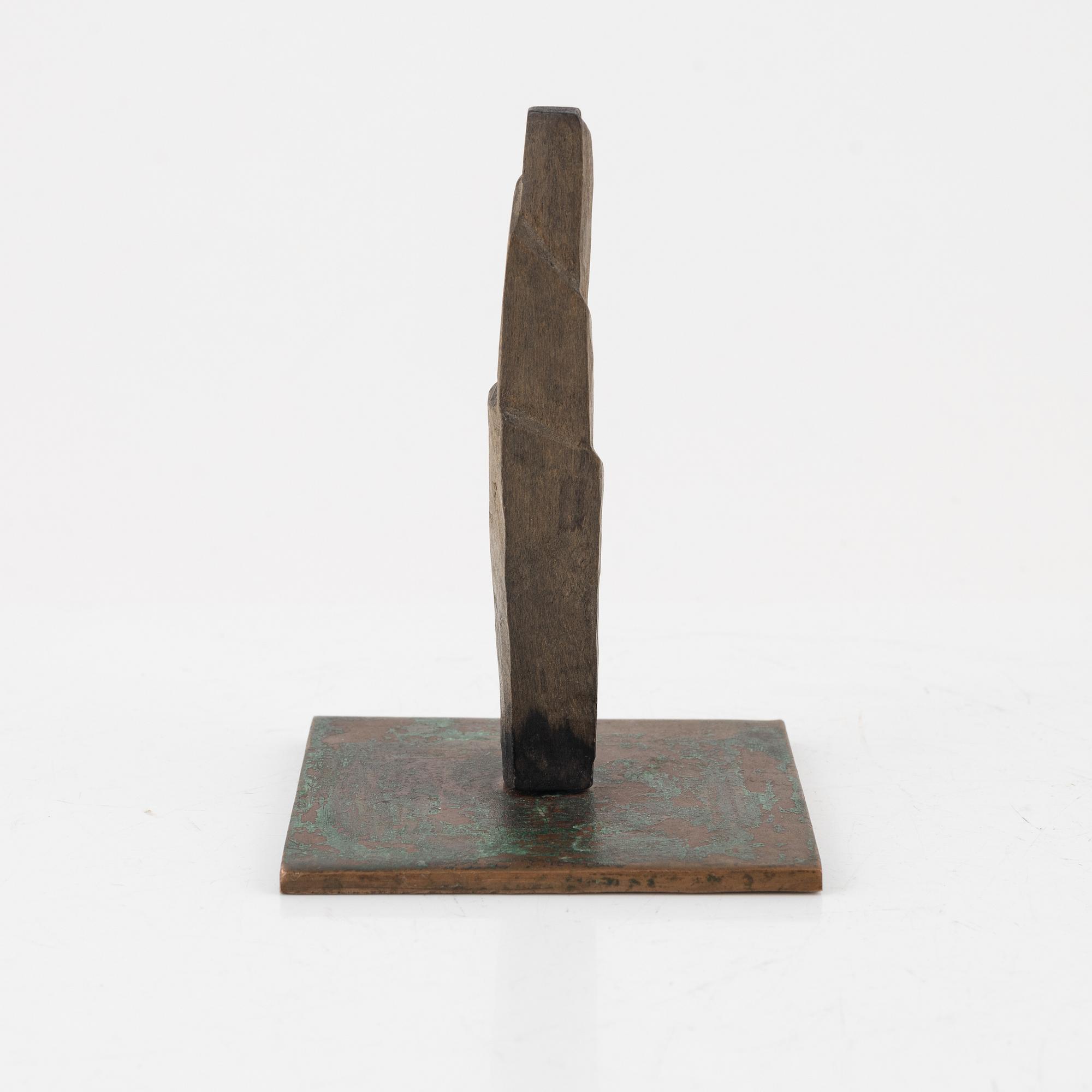 Arne Jones, sculpture, unsigned, wood on a metal base, height 10.5 cm.
