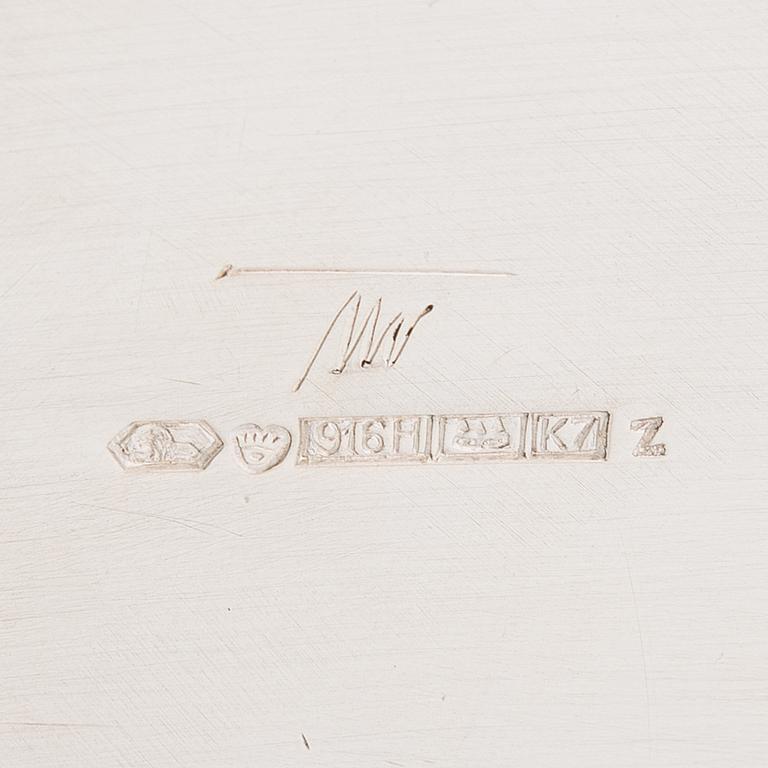 Tapio Wirkkala, silver vase 'TW6-4', Kultakeskus, Hämeenlinna.