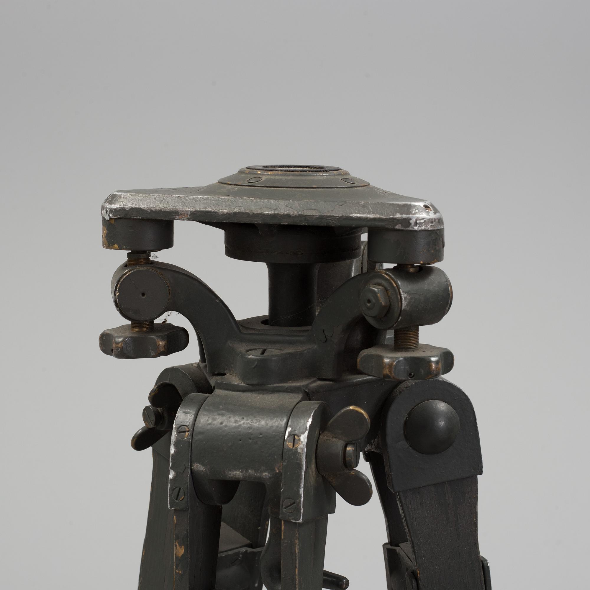 OBSERVATIONSKIKARE MED TILLBEHÖR, m/ 1944 , nr. 1242, för den Svenska Armén.
