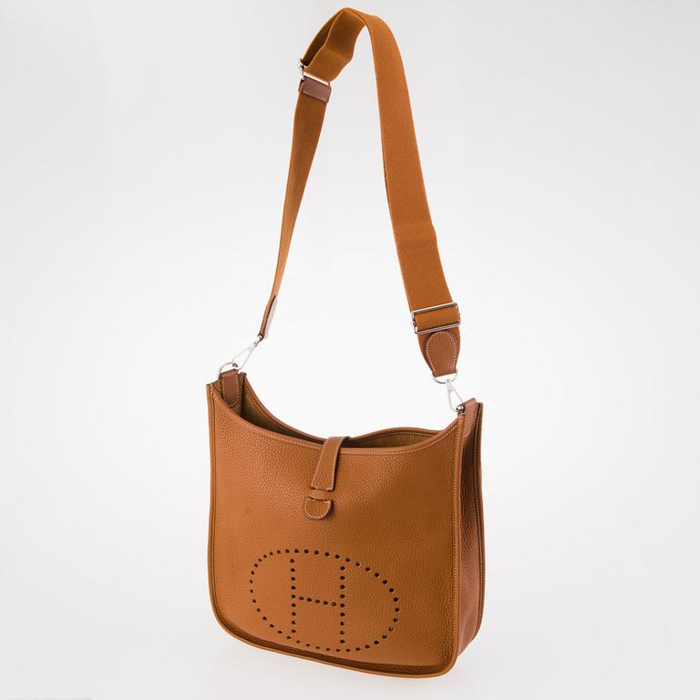 HERMÈS, "Evelyne III 33", LAUKKU.