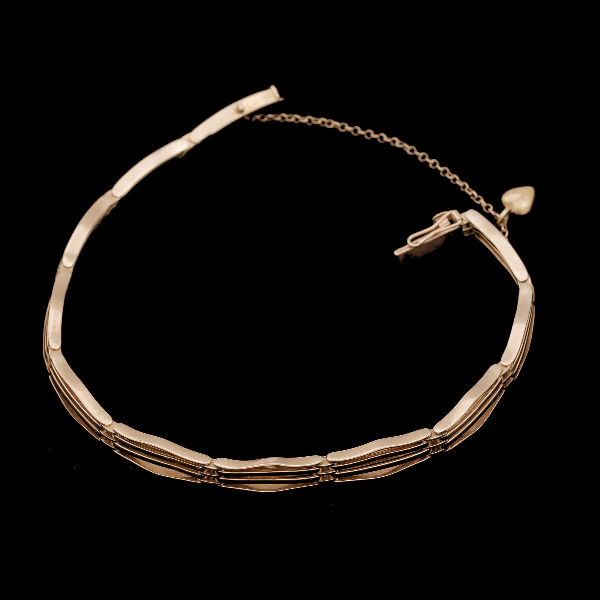 ARMBAND, 18k guld. Sverige, 1926. Vikt 11,4g.