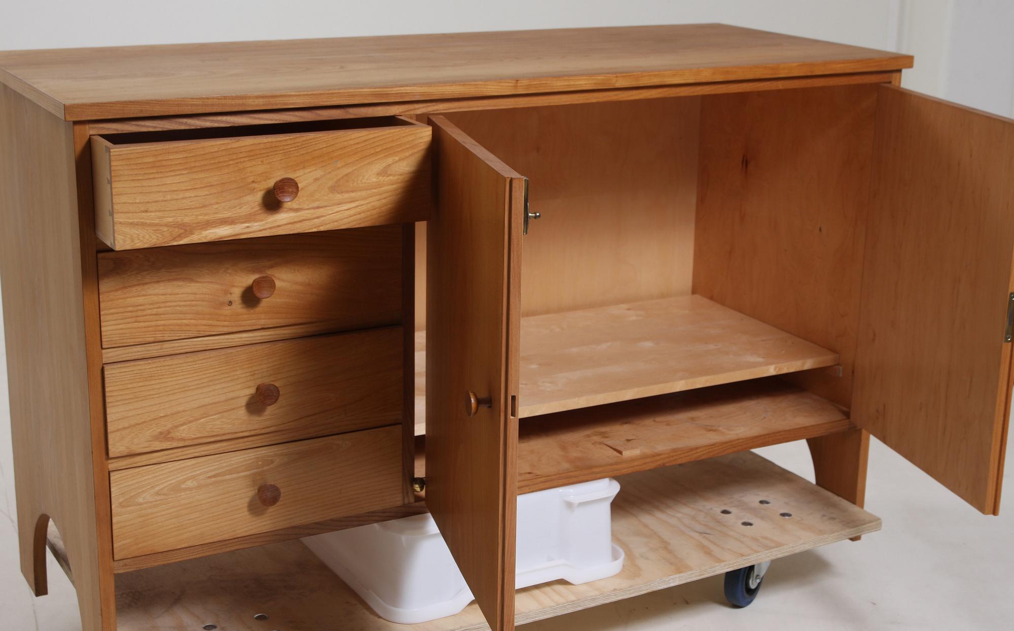 SIDEBOARD, Josef Frank, Svenskt tenn.