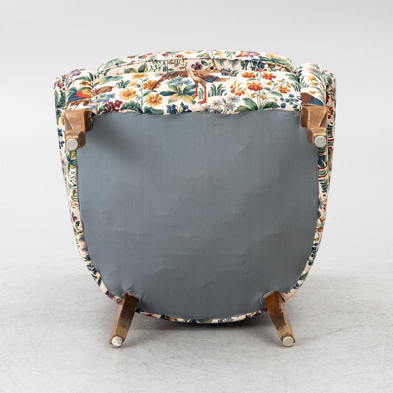 Armchair, first half of the 20th century.