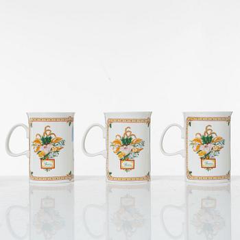 Gucci, A set of six vintage christmas mugs.