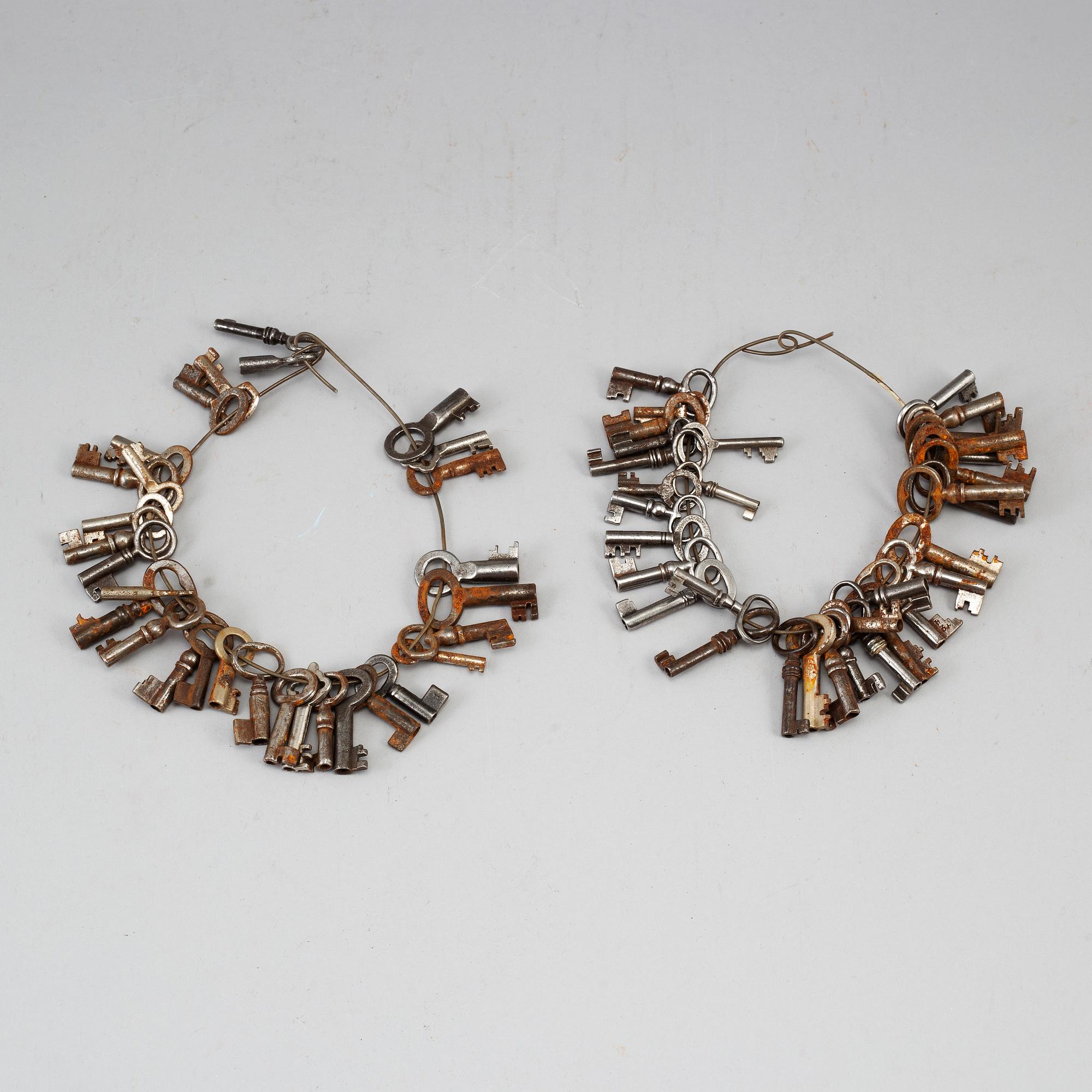 MINIATYRNYCKLAR, 63 st, smide, 1800-/1900-tal.