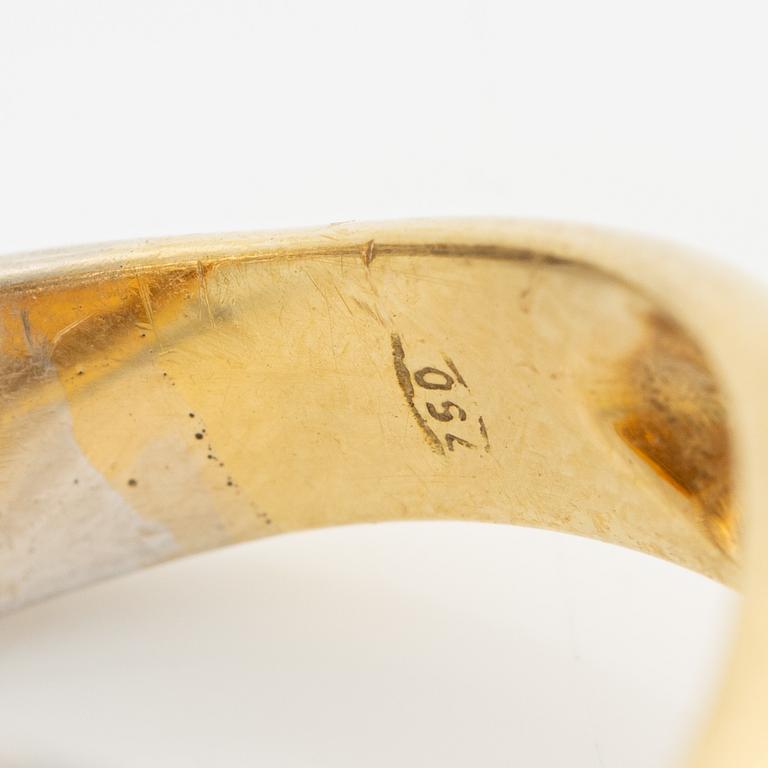 Ring omlottring med pantrar, guld, emalj, onyx och briljantslipade diamanter, troligen Italien.