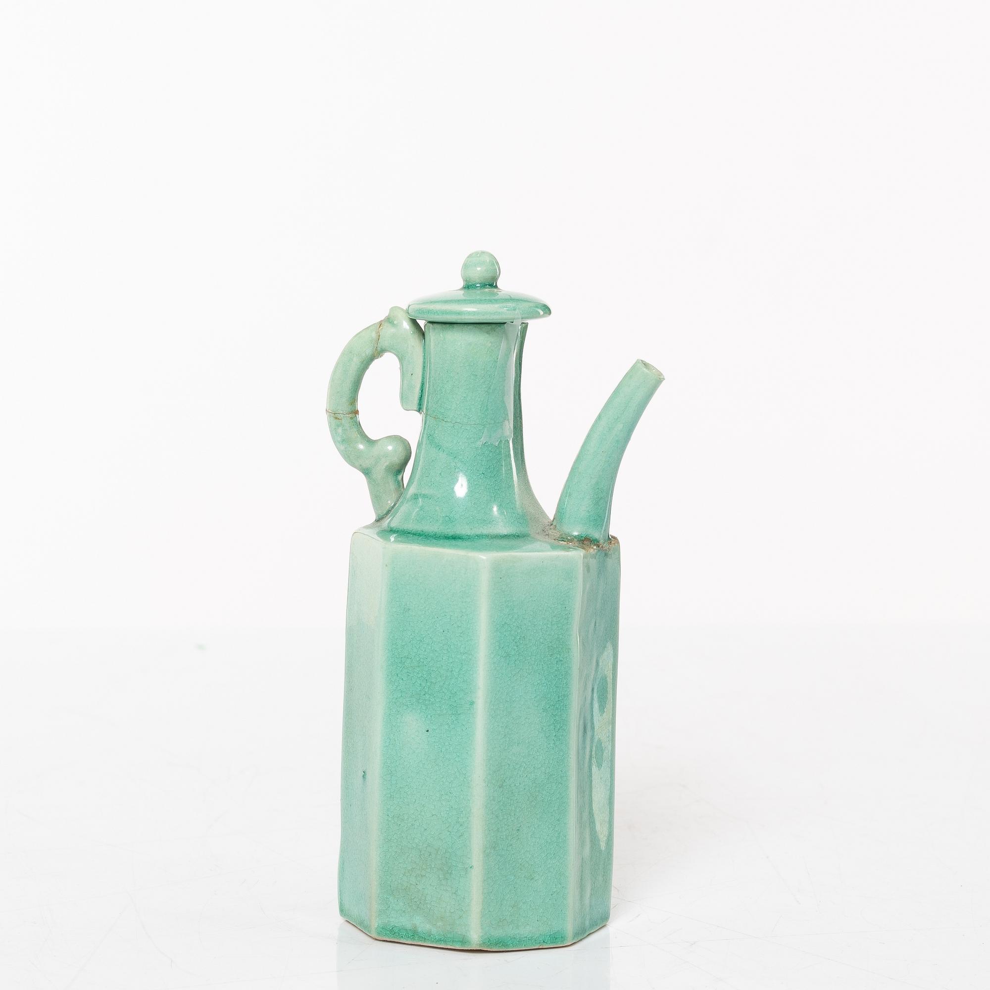 A Chinese porcelain jug with lid, vase, bowl, and serving dish,  18th-19th Century.