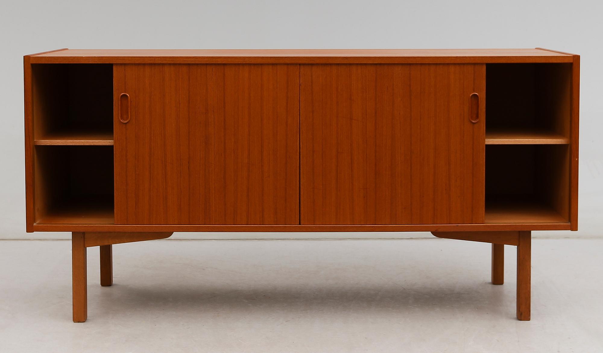 SIDEBOARD, 1900-talets andra hälft.