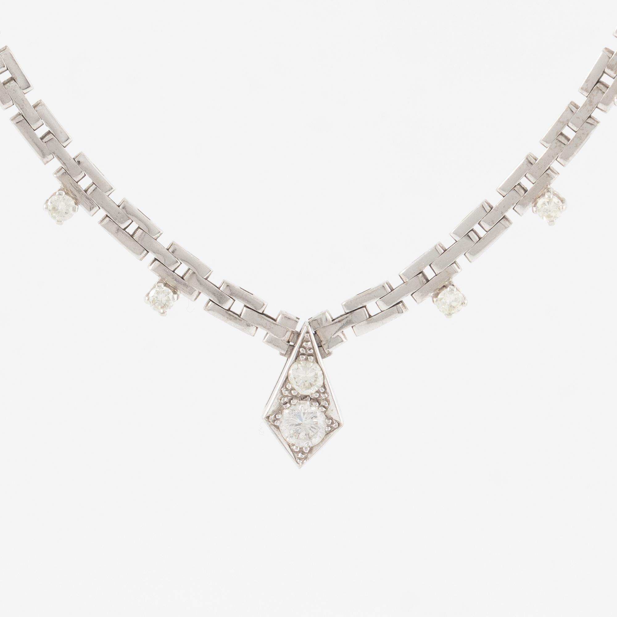 Necklace, 18K white gold set with brilliant-cut diamonds.