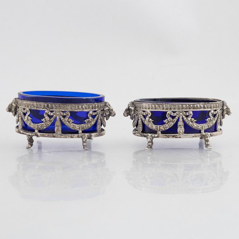 A pair of silver salt cellars, circa 1800, Swedish control mark, unidentified master IIW.