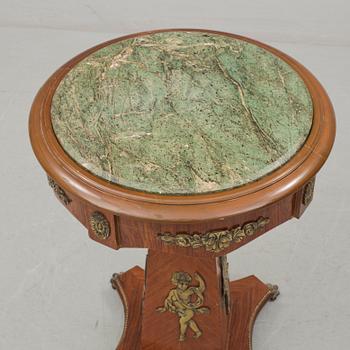 BORD, empirestil, 1900-talets första hälft.