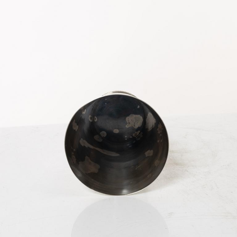 Wiwen Nilsson, vase, sterling silver, Anders Nilsson, Lund 1955.
