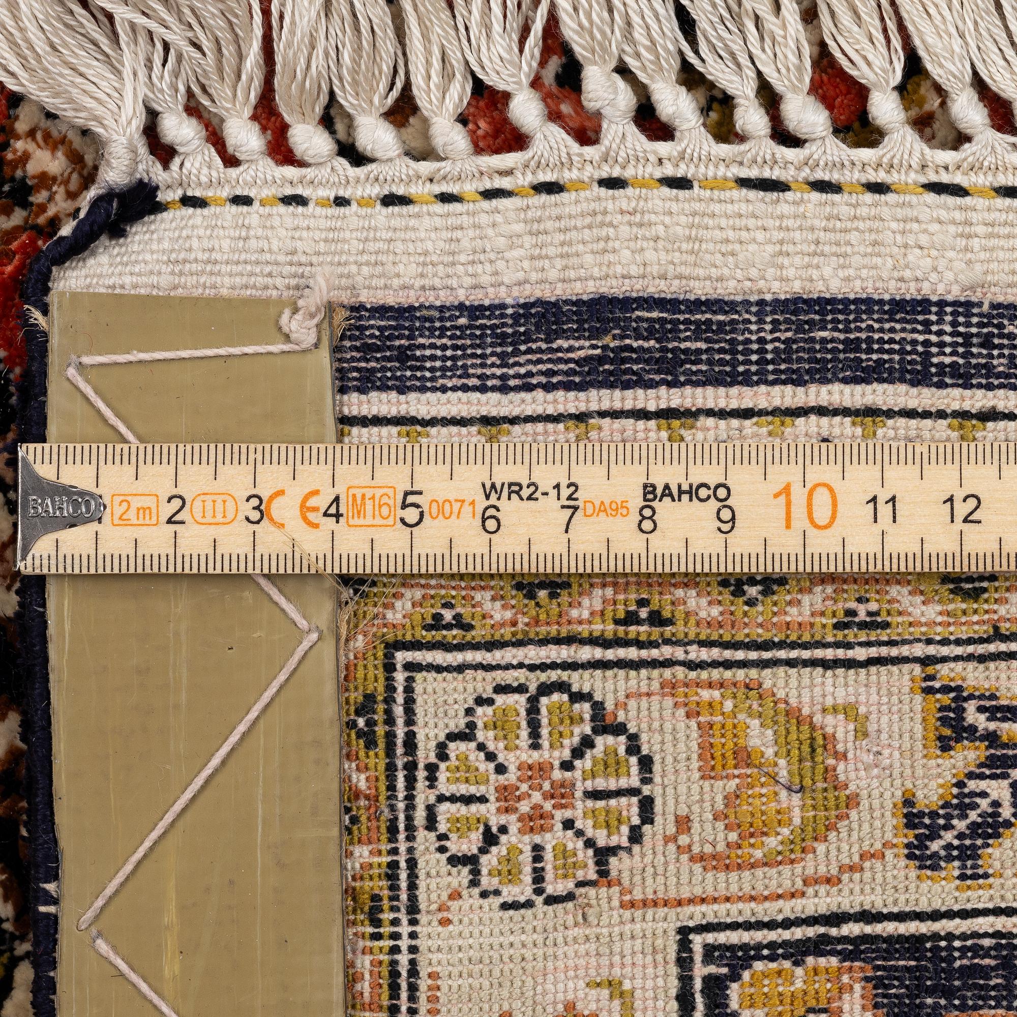 Carpet, silk, Nain, approx. 294 x 190 cm.