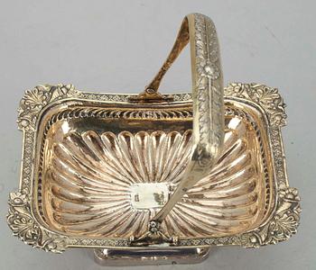 KARAMELLSKÅL, silver, Moskva, ca 1850. Tot vikt ca 165,4 gr.