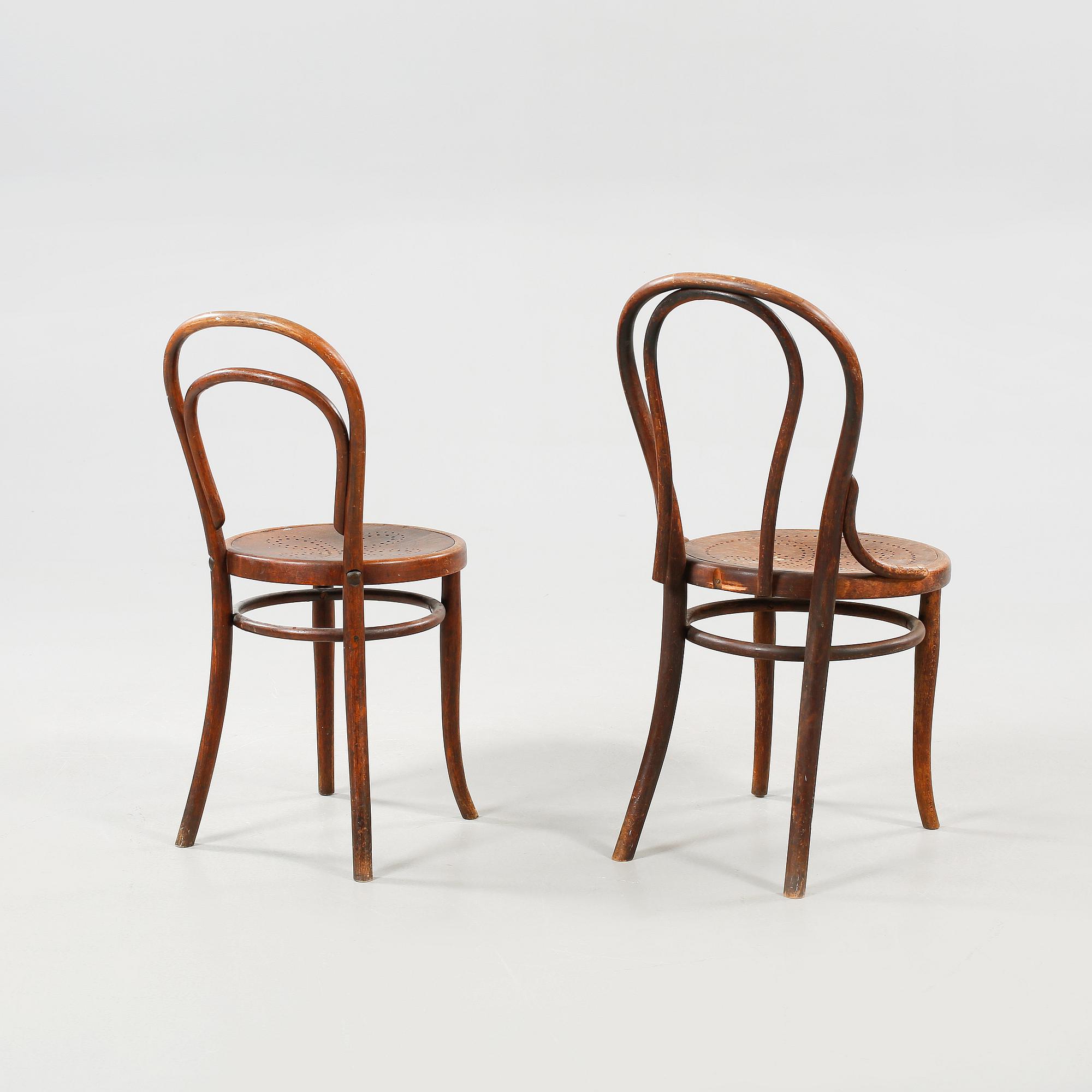 STOLAR, 2 st, Thonet, 1800-talets andra hälft.