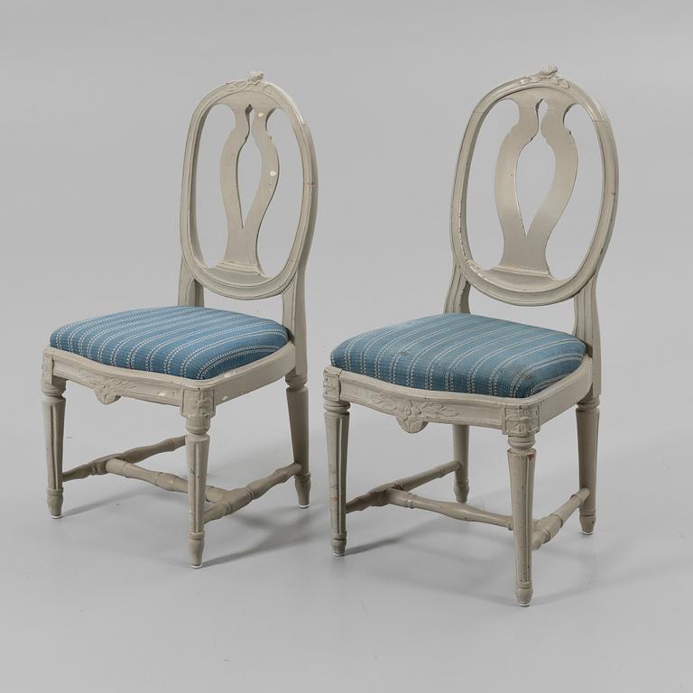 Chairs, a pair, attributed to Johan Erik Höglander (master in Stockholm 1777-1813), Gustavian.