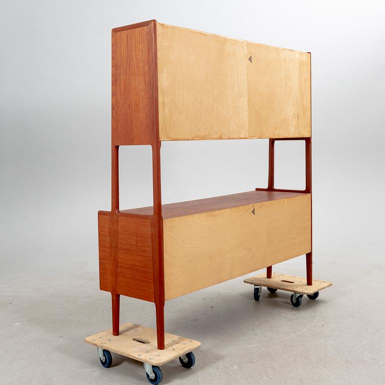 Hans J Wegner,