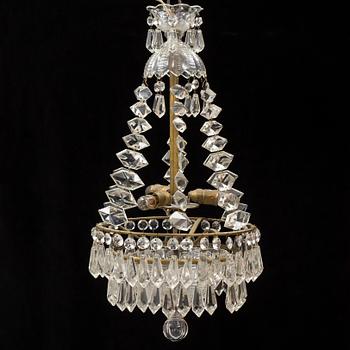 A mid 20th Century chandelier.