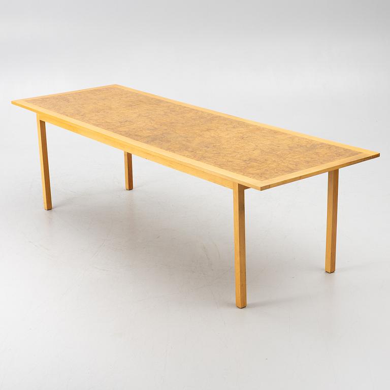 Dining table, late 20th century.