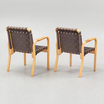 Alvar Aalto, karmstolar, ett par modell 45, Artek 2000-tal.