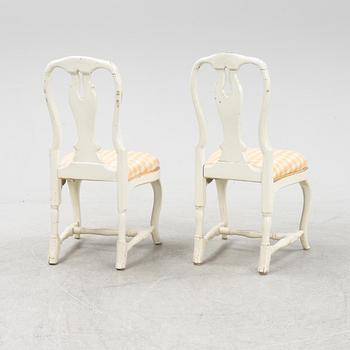 Stolar, 2 st snarlika, rokoko, 1700-talets mitt.