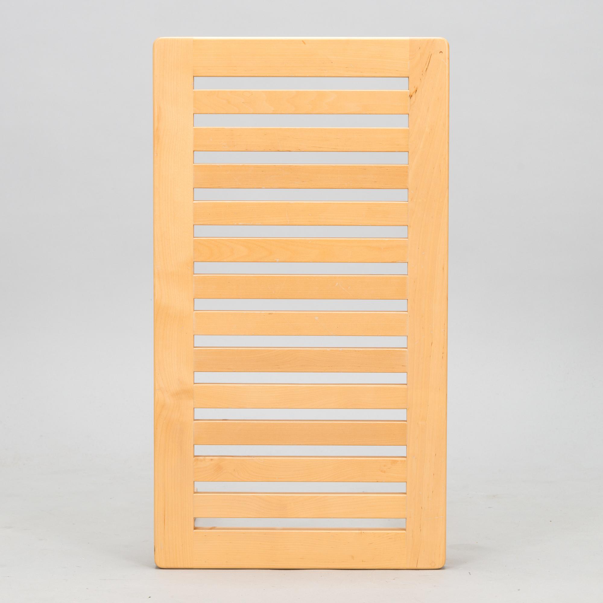 Alvar Aalto, bänk, modell 153B, Artek, 1900-talets slut.