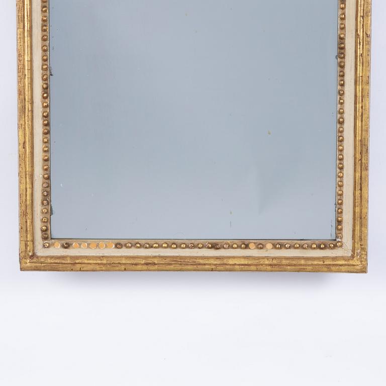 Spegel, Danmark, Louis XVI, sent 1700-tal.