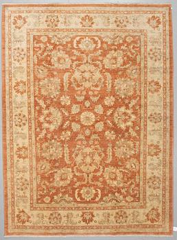 A carpet, Ziegler design, ca 303 x 226 cm.