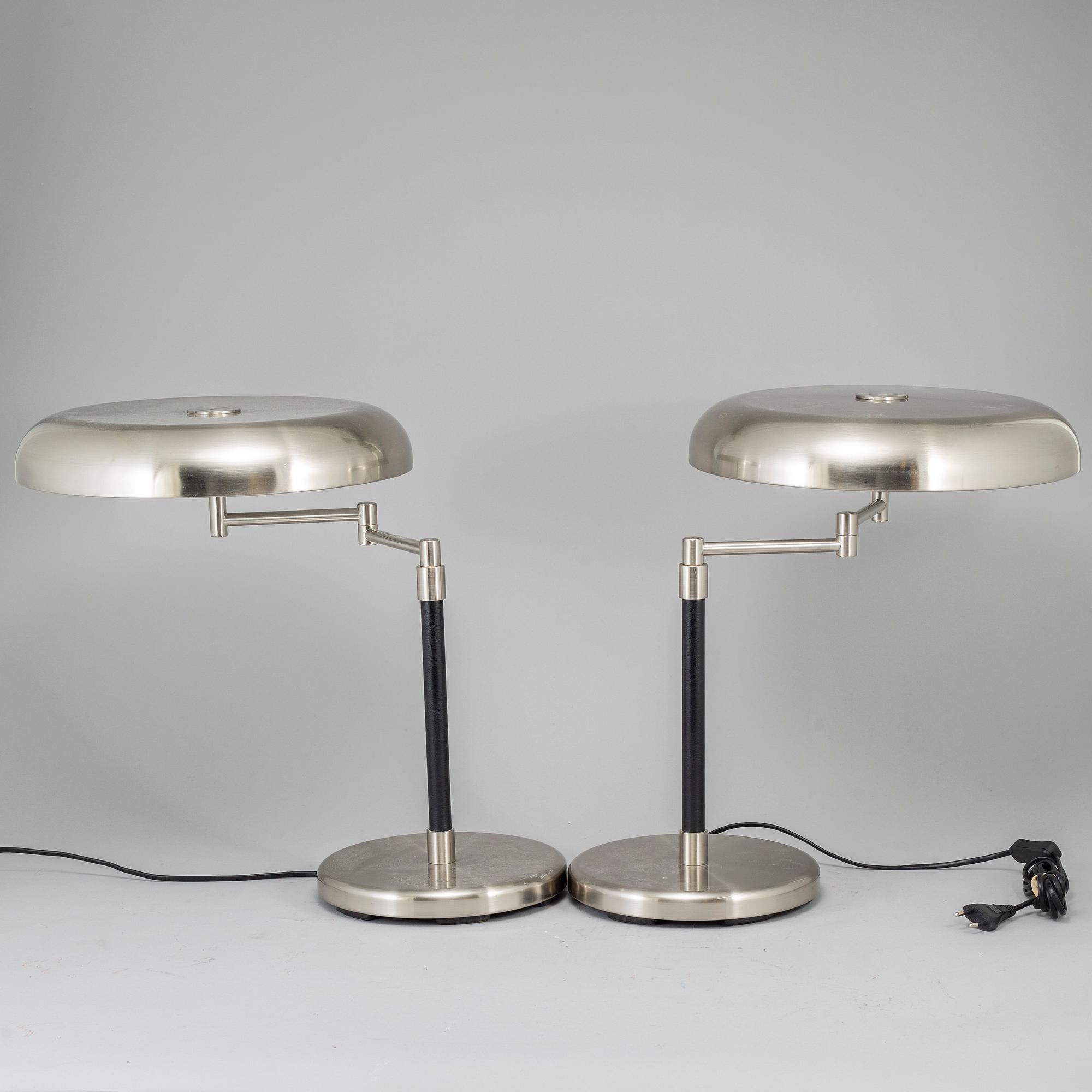A pair of Ikea 'Grimsö' table lamps.