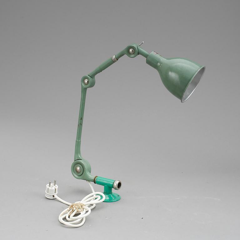 VÄGGLAMPA, PeFeGe, 1900-talets mitt.