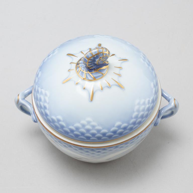 A porcelian set table ware of 57 pcs, Bing & Gröndahl, from the latter half of the 20th century.