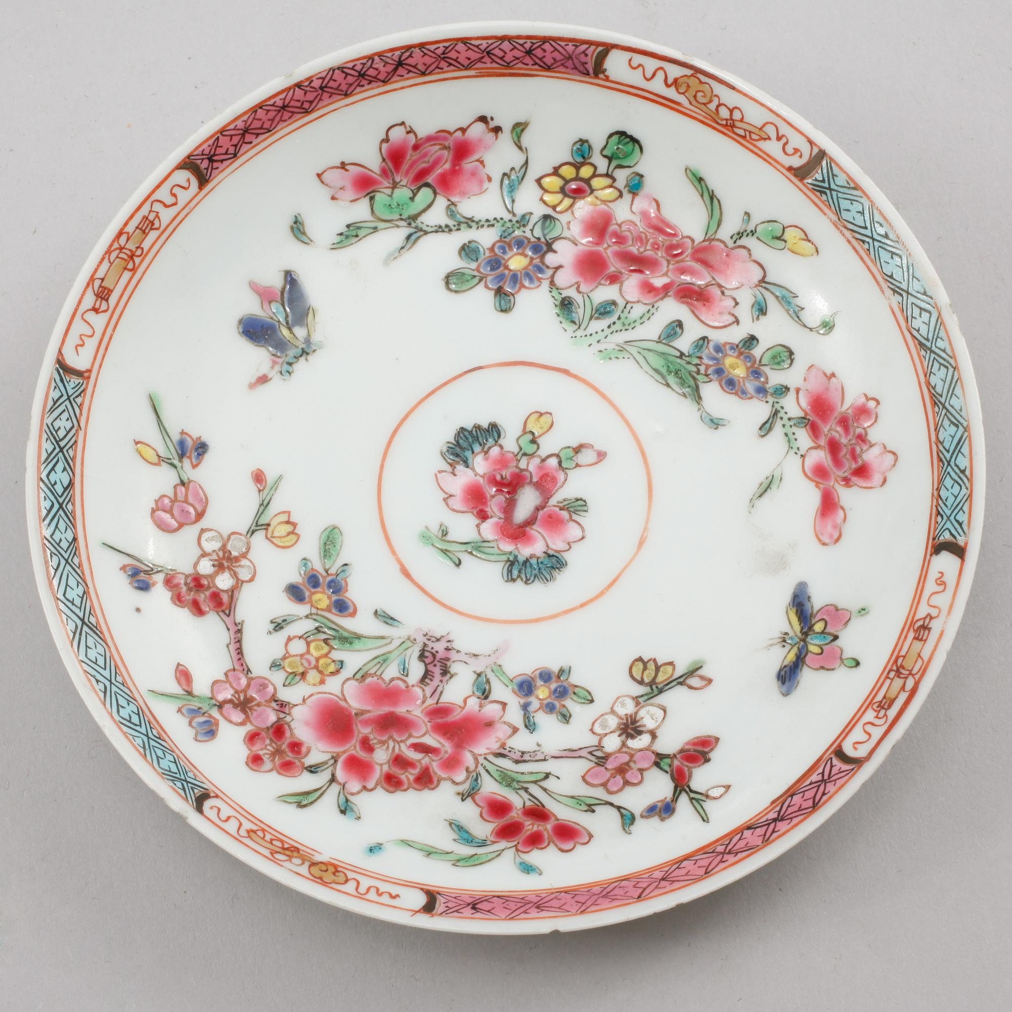 TALLRIKAR, 3 st, FAT, samt KOPP, porslin, Kina, 1700-tal.