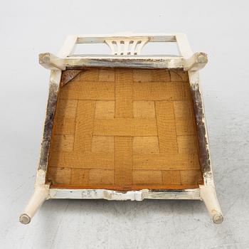 Karmstolar, ett par, Lindome, omkring år 1800. Sengustavianska.