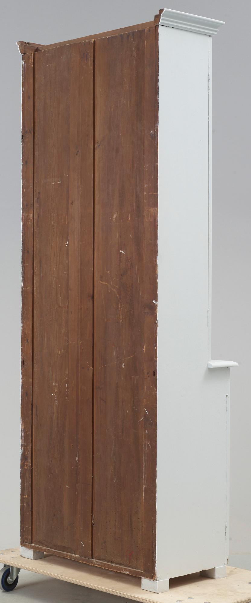 BOKSKÅP, 1800-talets andra hälft.