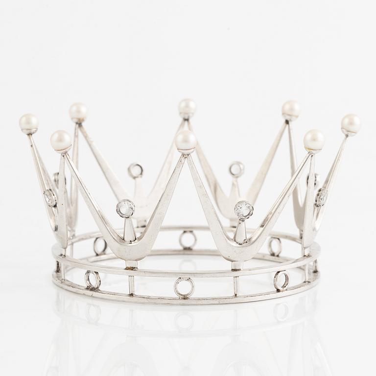 Brudkrona, Ceson, silver med pärlor och vita stenar, Göteborg 1966.