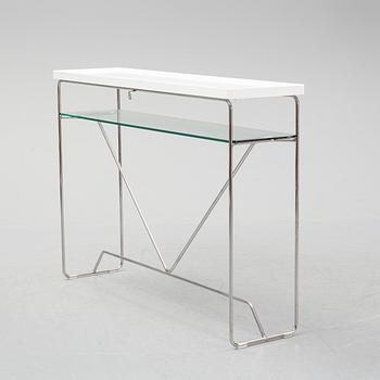 A 2ist century  occasional side table by Calligaris, Italy,