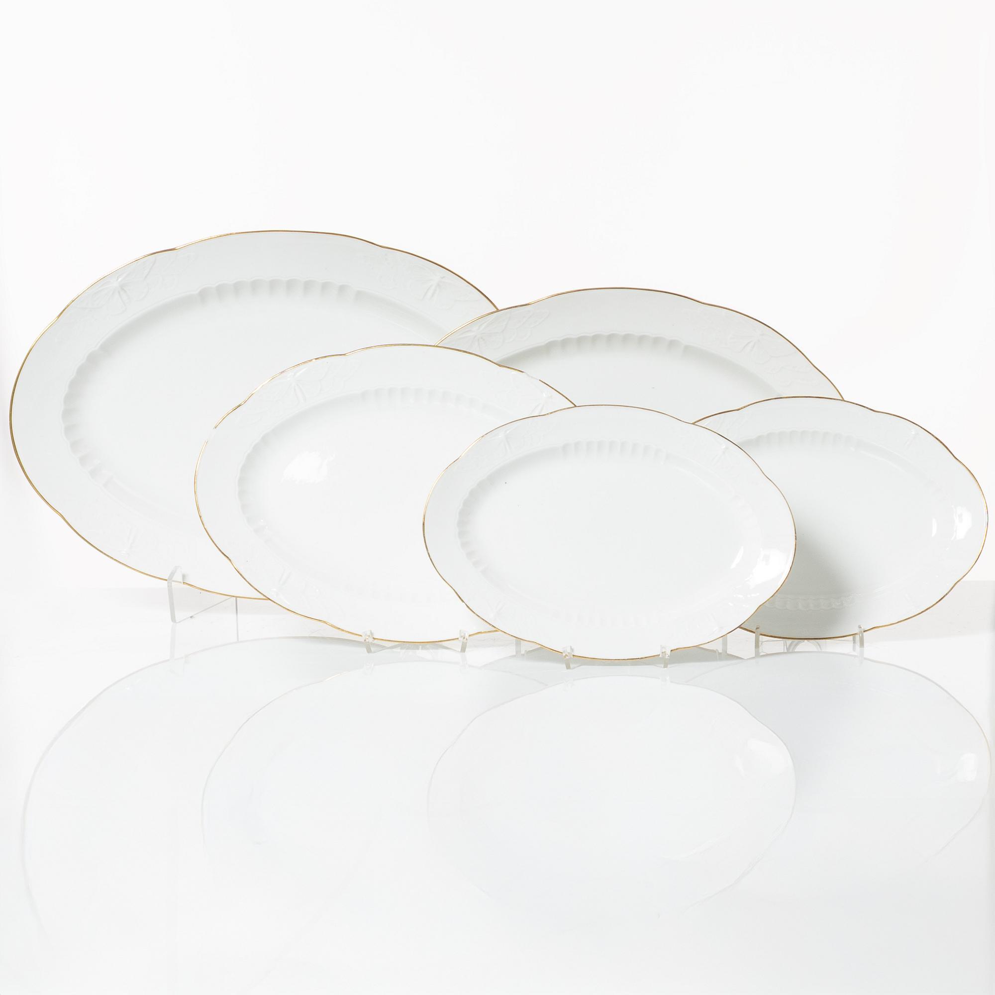 Alf Wallander, a 69 pieces dinner service, porcelain, "Fjäril", Rörstrand, early 20th century.