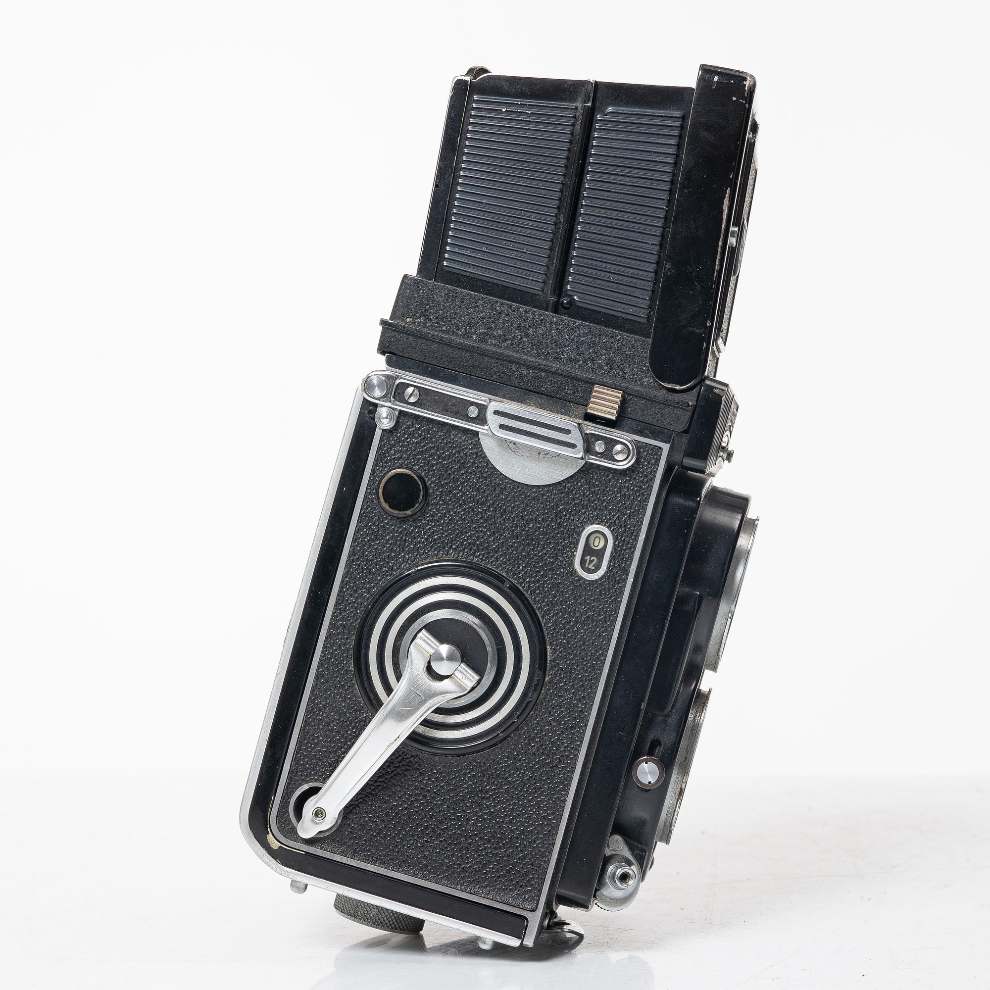 Mellanformatskamera, Rolleiflex, med väska och tillbehör, Franke & Heidecke, 1900-talets mitt, Tyskland.