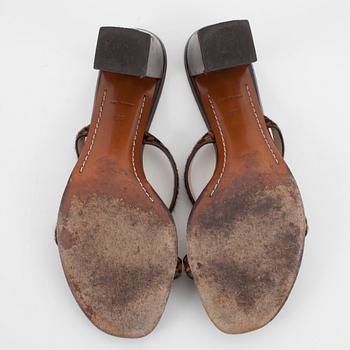 LOUIS VUITTON, ett par, sandaletter. Storlek 38.