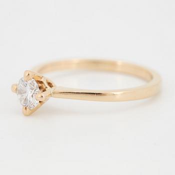 0,38 ct brilliant-cut diamond ring, with GIA-dossier.