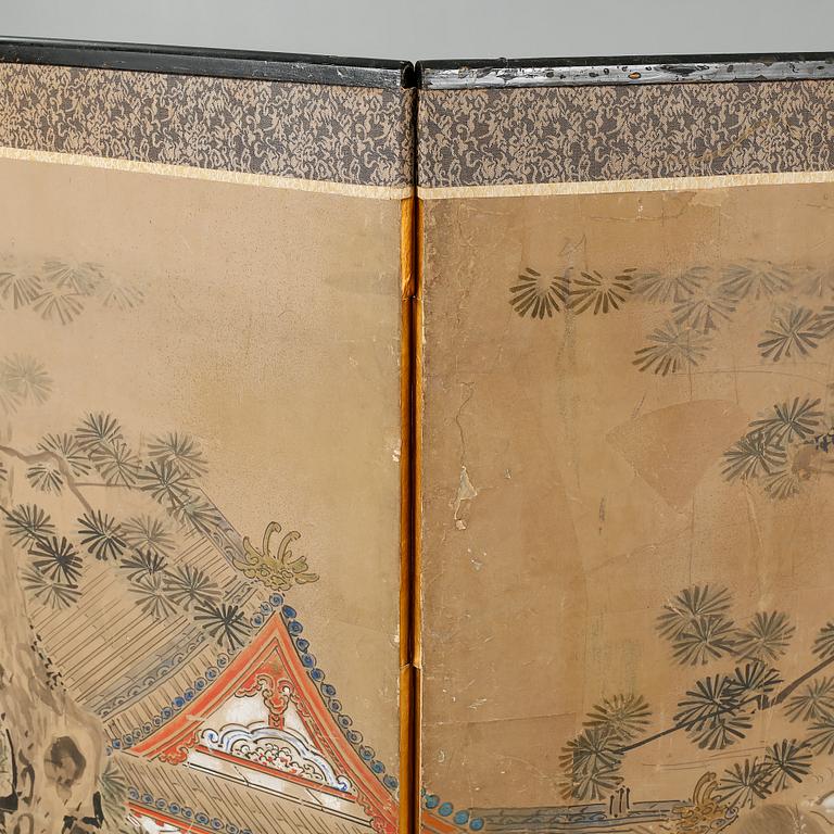 A chinese folding screen, first half of the 20th century.