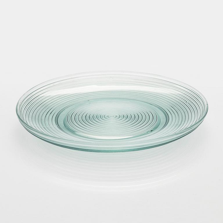 Aino Aalto, lautanen, malli 4146, Karhulan Lasitehdas. Tuotannossa 1937-1938.