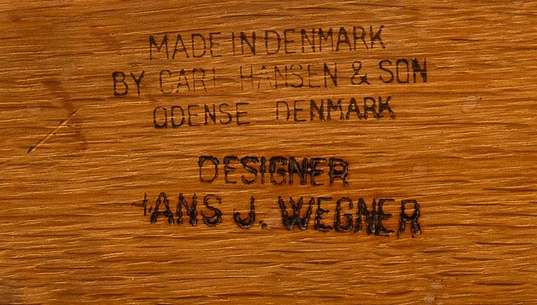 Hans J Wegner,