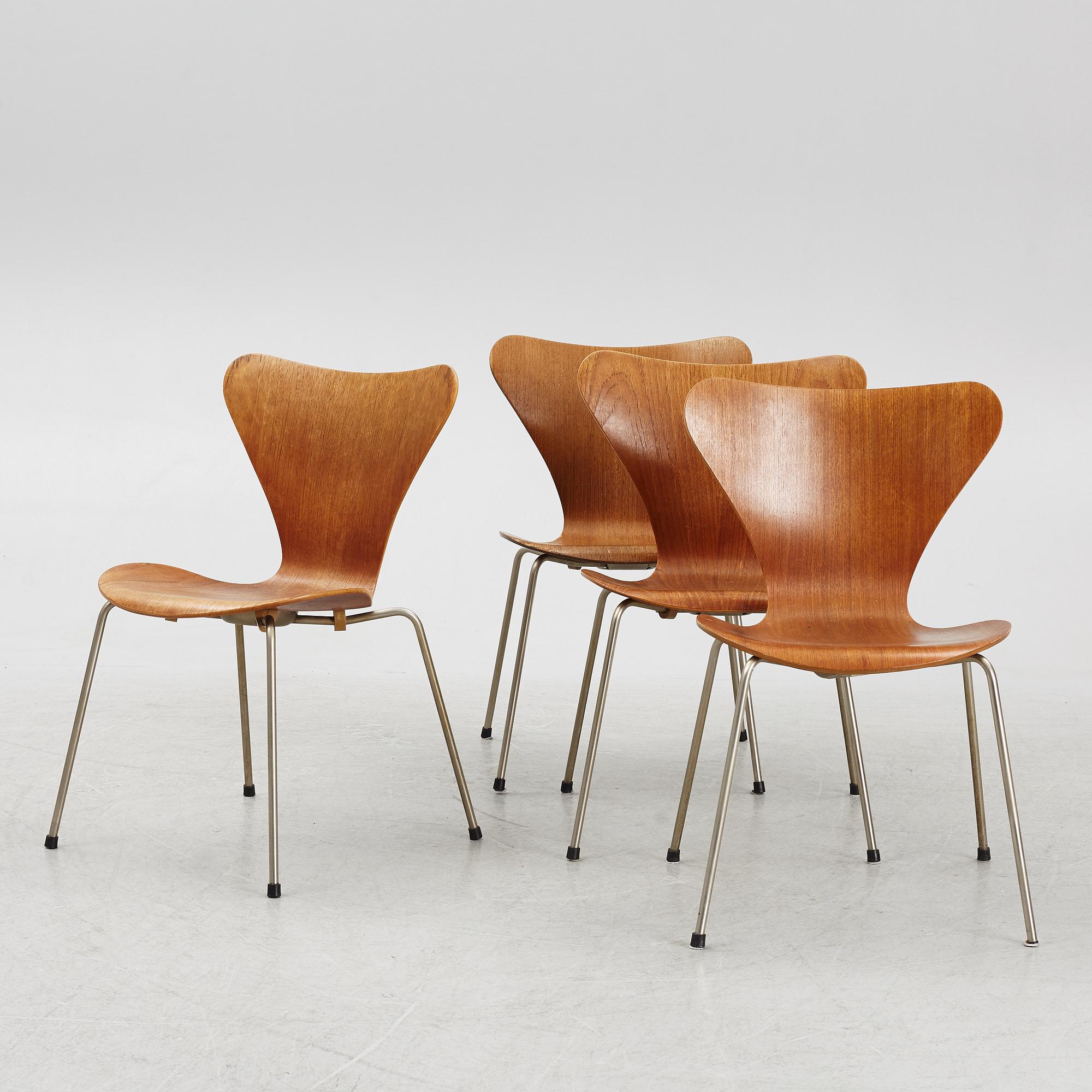 Arne Jacobsen, four 'Series 7' chairs, Fritz Hansen, Denmark, 1950's/60's.