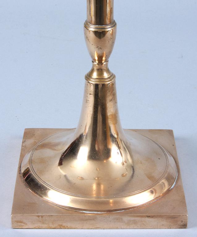 KANDELABRAR, ett par, malm, 1800-tal.