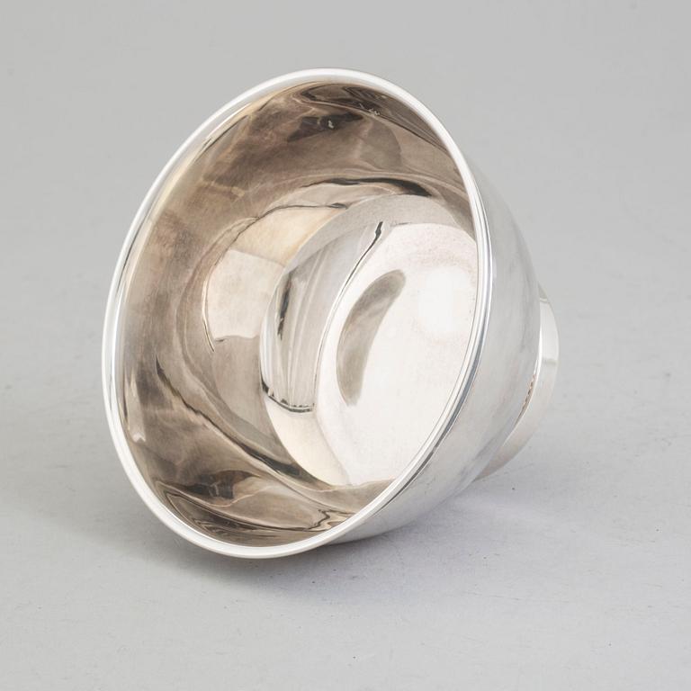 a silver bowl by Eric Löfman, Mema, Lidköping 1992.