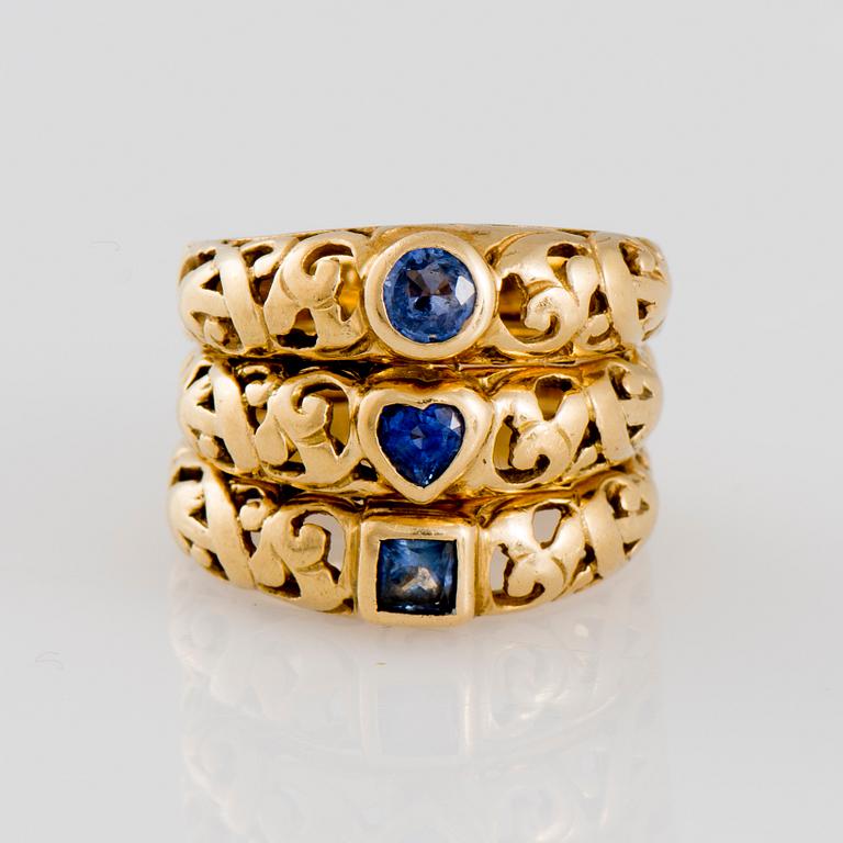 RINGAR, 3 st, safirer, 18K guld.
