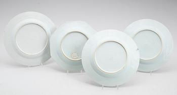 TALLRIKAR, 4 st, porslin, Kina, sekelskiftet 1800.