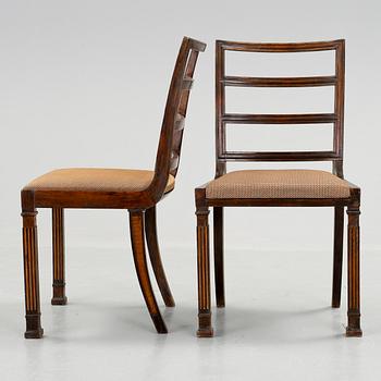 STOLAR, ett par, tillskr Erik Chambert, 1900-talets första hälft.