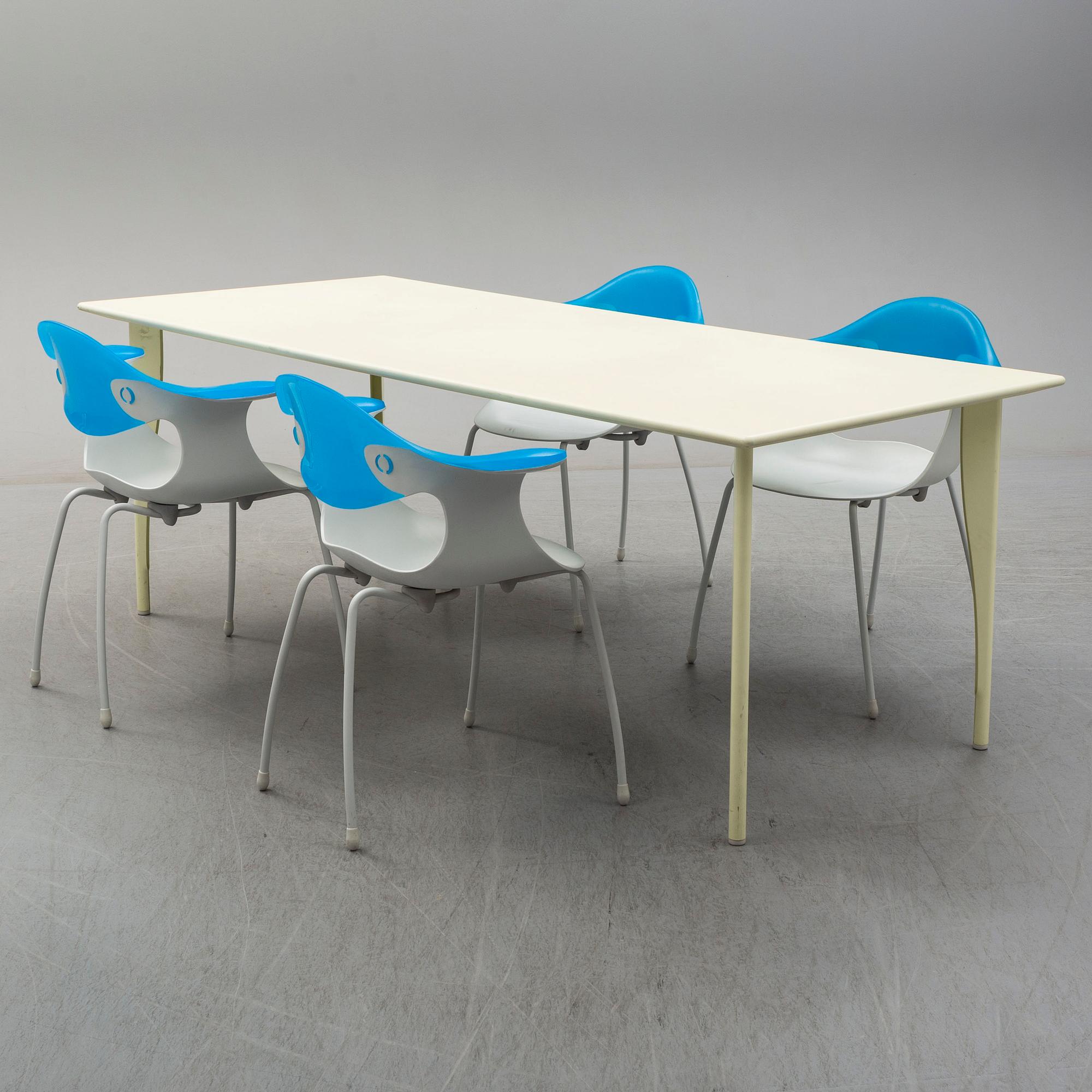 ROSS LOVEGROVE, matbord + stolar, 5 delar, "Driade Bluebelle", för Driade Aleph Italien, 1998.